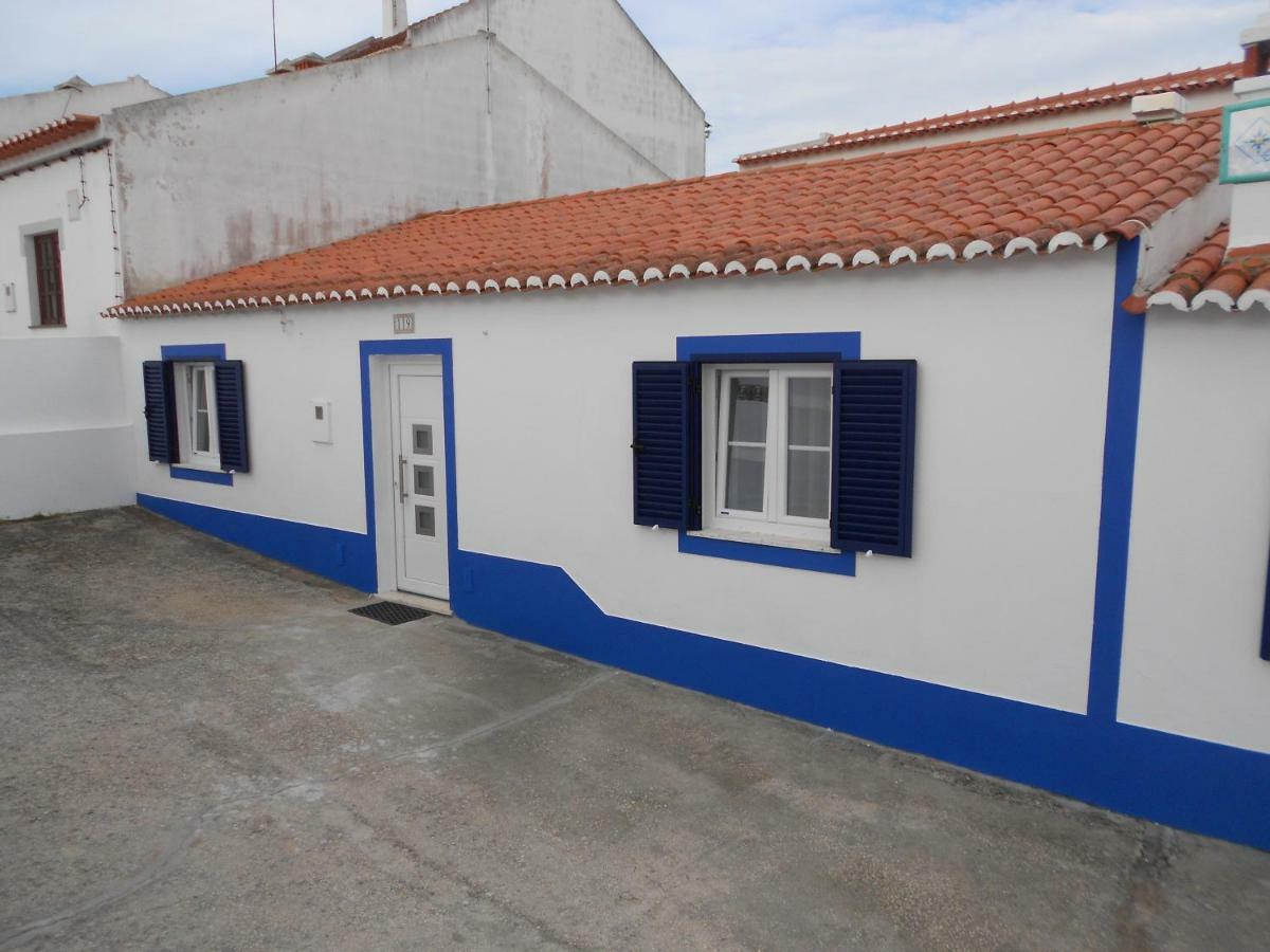 Moradias Ode Villa ออดไซเชอ ภายนอก รูปภาพ